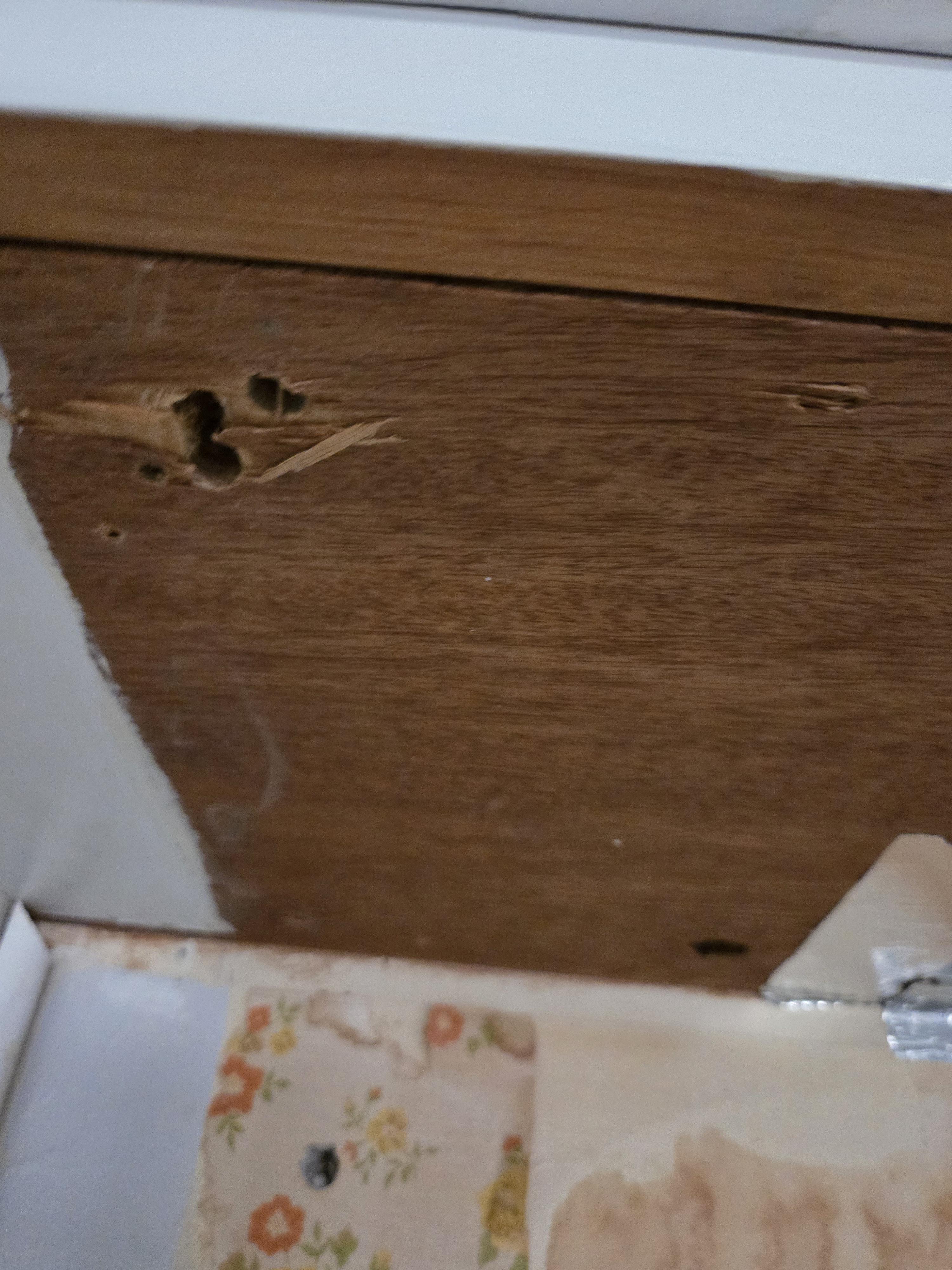 Image 3 of 4