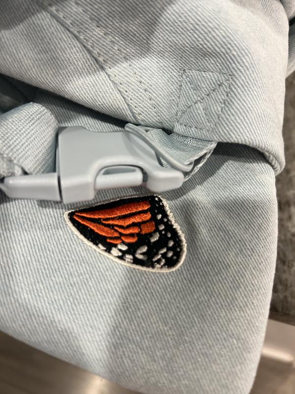 Customer photo for "Defective?"
