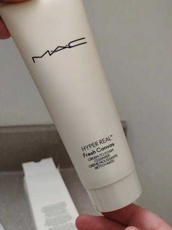 mac cream to foam cleanser the best cleanser ive used it helps get the dirt out of my pores and leaves my face nice and clean