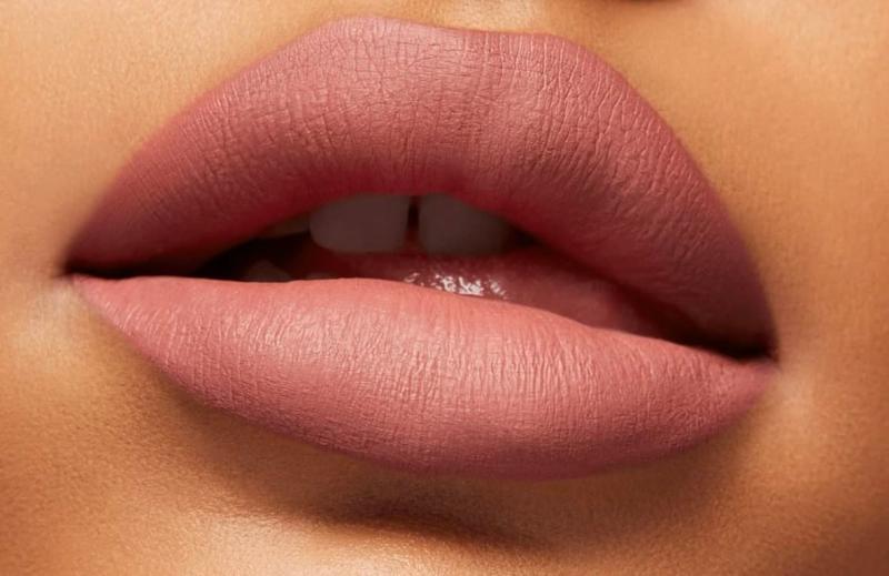 Customer photo for "Nice lipstick must try"