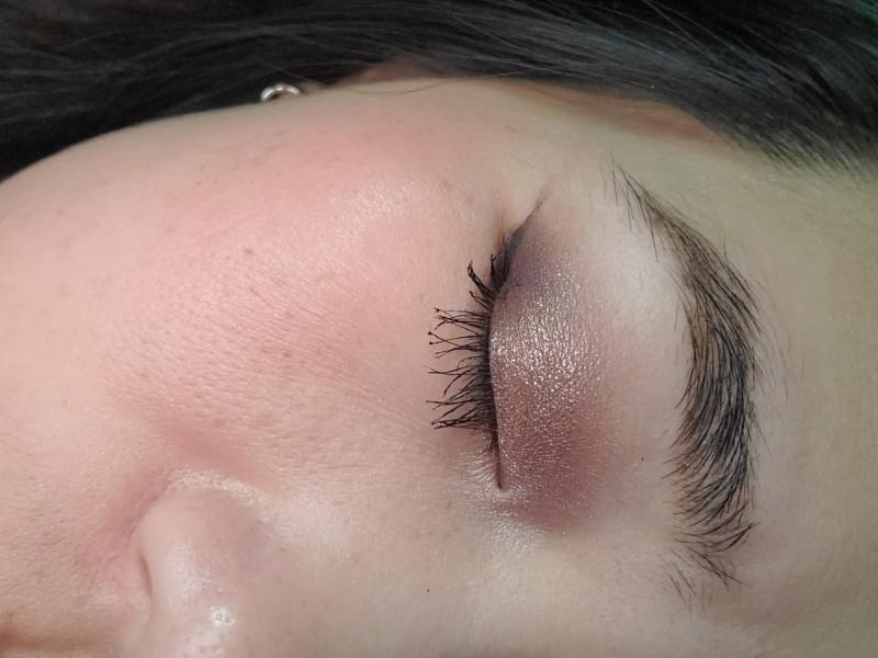 Eye look with MAC "Every Day Is Sunshine"