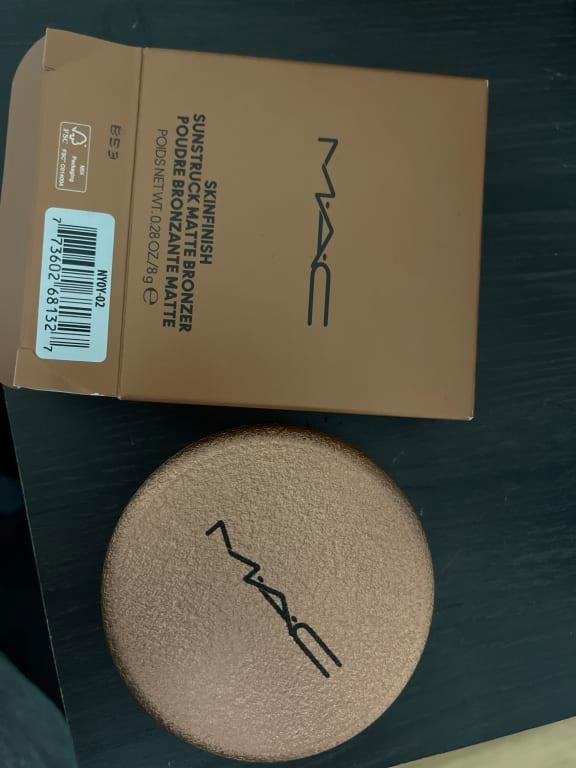 Customer photo for "Smells Quite Bad"