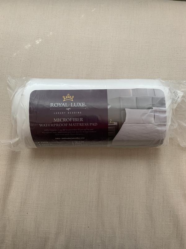Compact upon arrival but perfectly expands to fit mattresses.