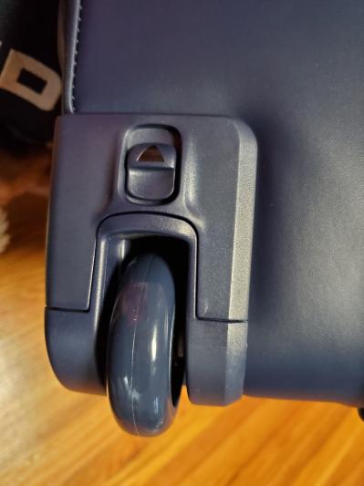 Wheels lock for stability when stationary