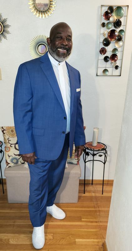 Perfect Suit for My Husband!