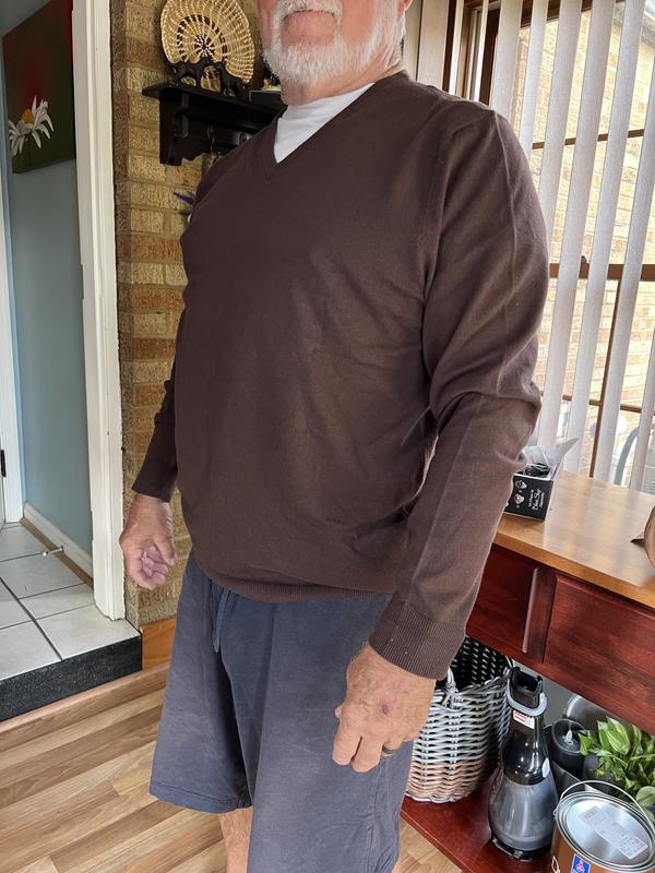 Looks cute with shorts too!