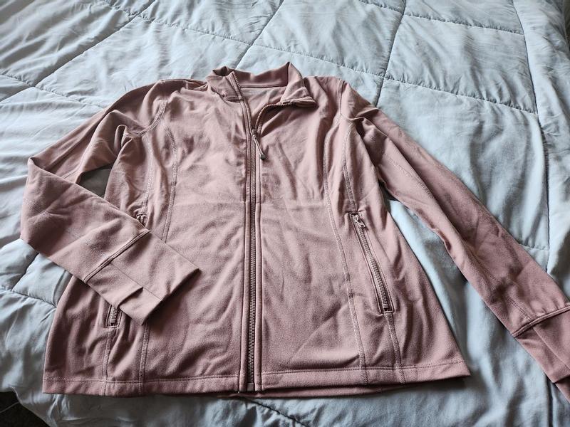 Customer carousel item 4.