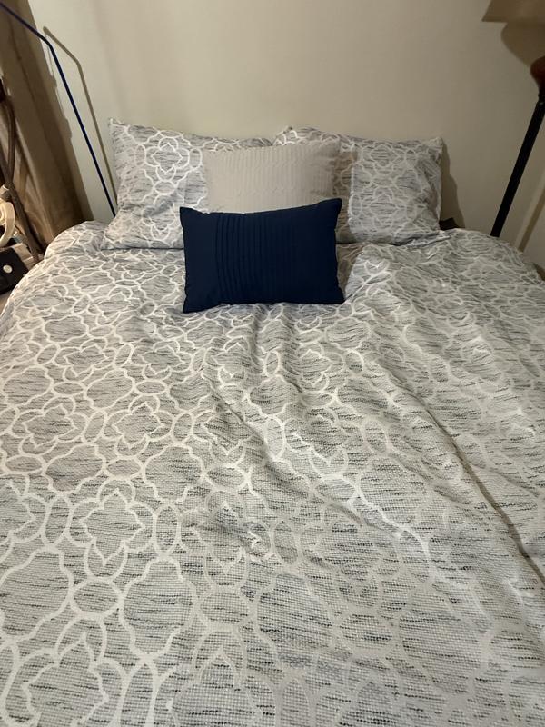 Customer carousel item 6.