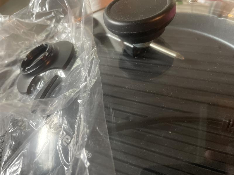 Customer carousel item 3.