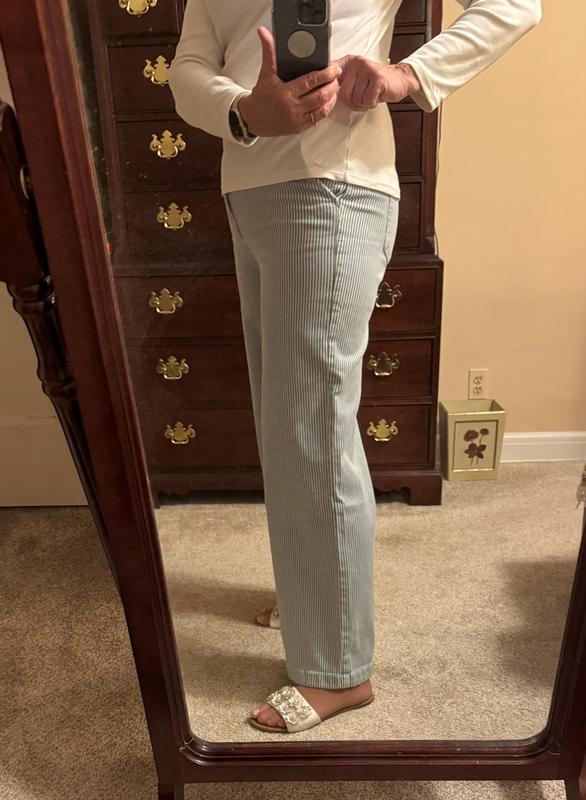 Side and back pockets