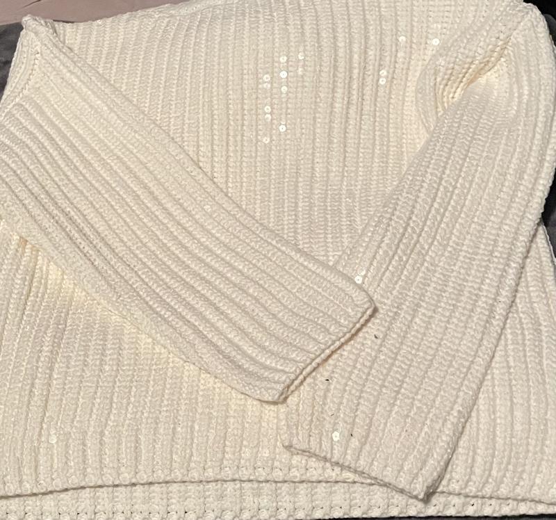 Shiny Bling Sweater Perfect For Upcoming Holidays