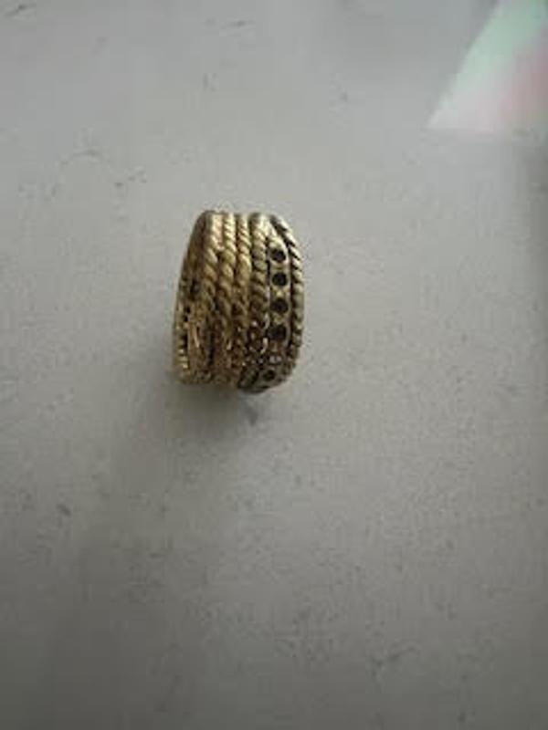 Customer carousel item 5.