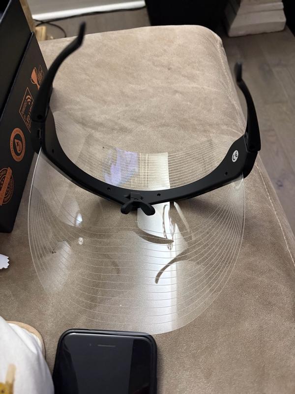 Customer carousel item 6.