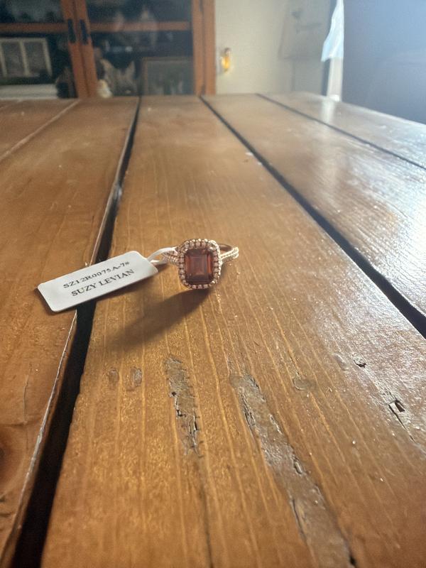 Customer carousel item 1.