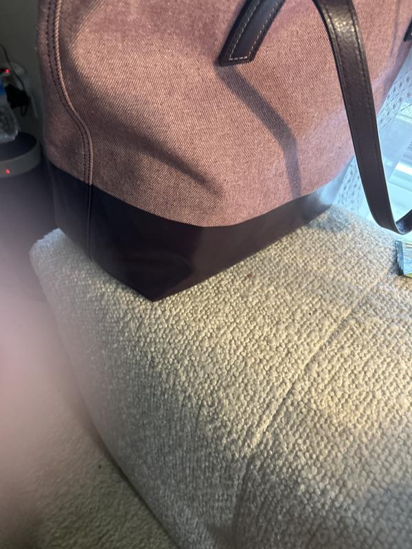 Love the color match my bag perfectly