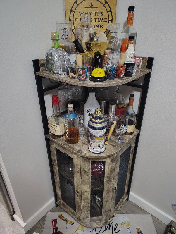 Customer carousel item 1.