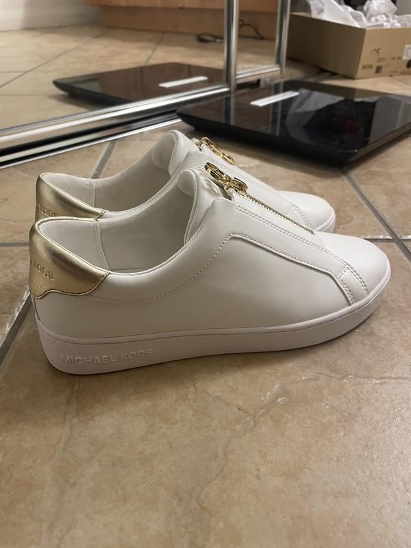 I should have bought another pair! lol