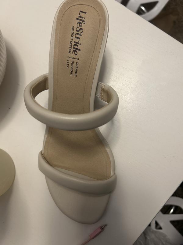 Customer carousel item 3.