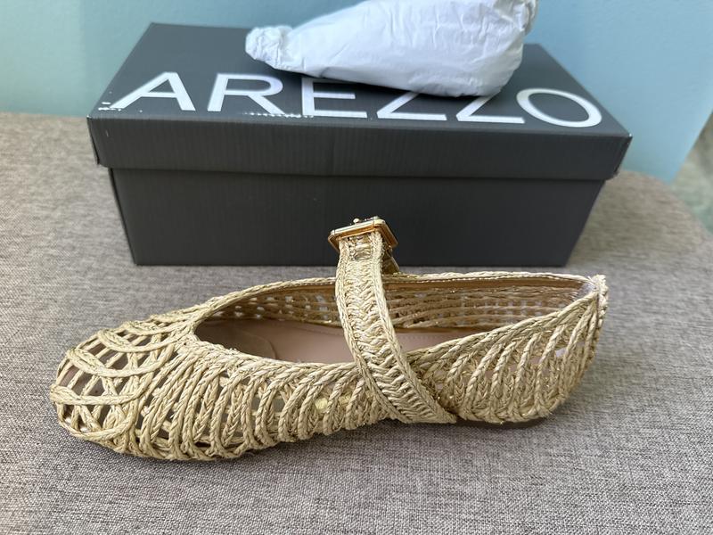 Customer carousel item 1.