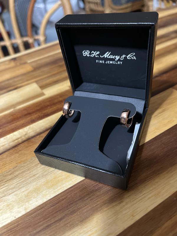 These are just gold, bought especially for daughters bday and she has wanted ROSE gold jewelry so just disappointed in appearance