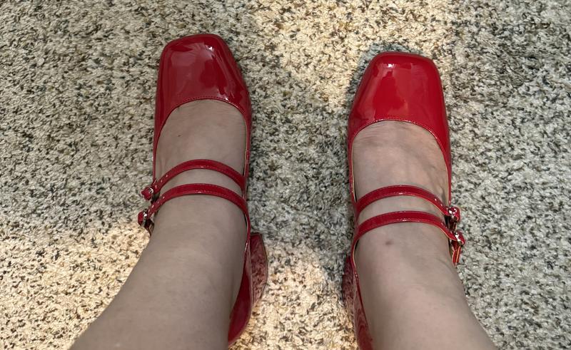 Red shoes 2