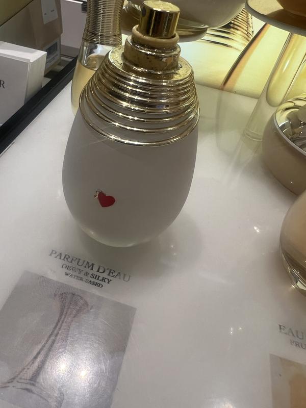 Customer carousel item 1.