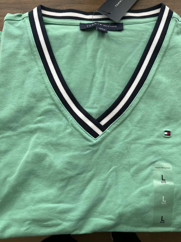 売れ筋商品|||トミー ヒルフィガー Tシャツ トップス レディース Women's Striped V-Neck Short-Sleeve T-Shirt Bubblegum Tommy Hilfiger Women's Striped V-Neck Short-Sleeve T-Shirt