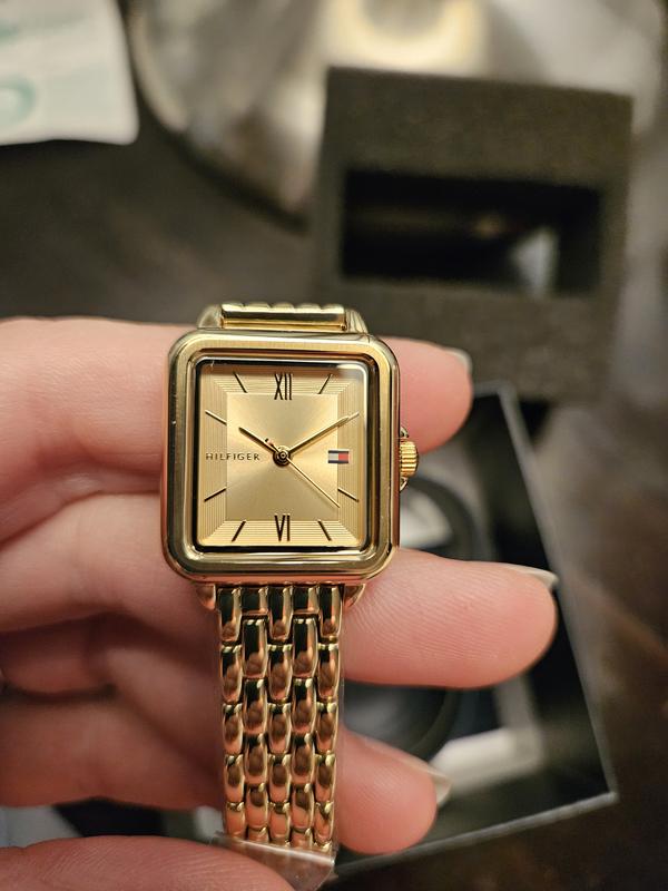 Customer carousel item 8.