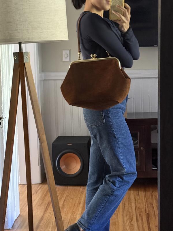 Wearing it as a 5’8 lady