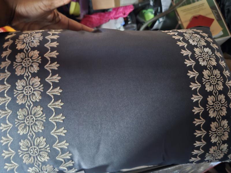 Photo from ReviewExpert
