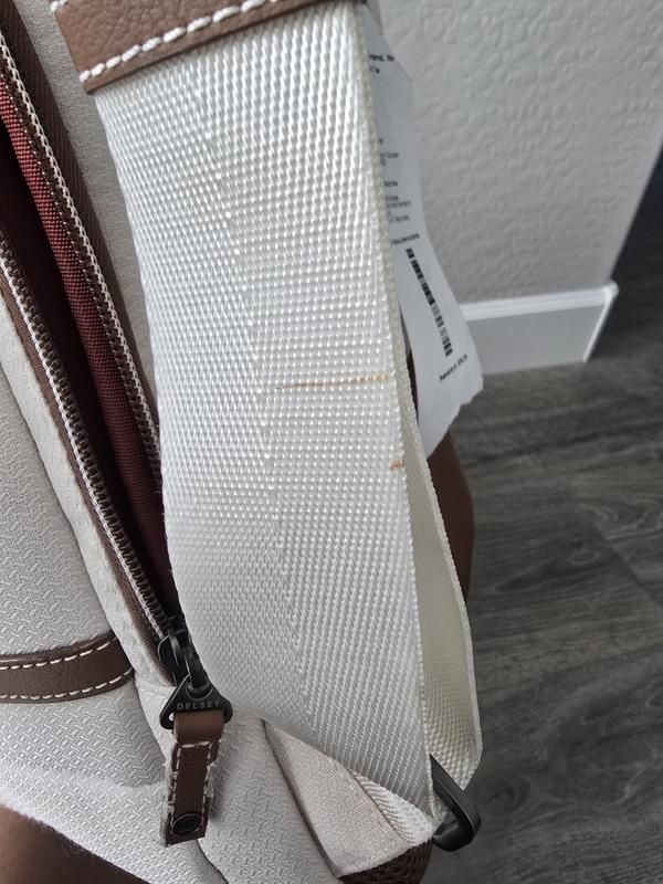 Customer carousel item 6.