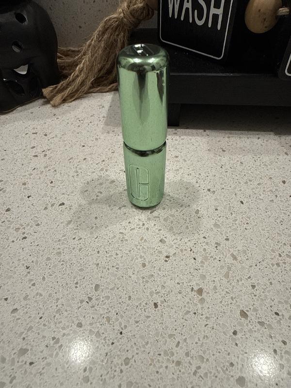 Customer carousel item 1.