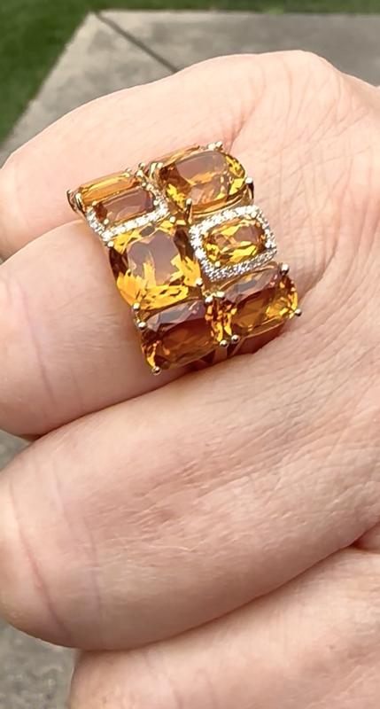 Customer carousel item 1.