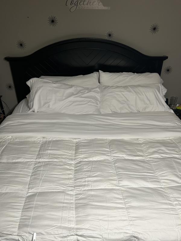 All made up and fresh. Waiting for my duvet!!