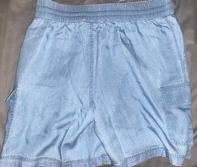 Customer carousel item 8.