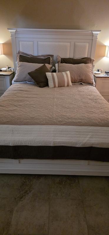bedroom bedding