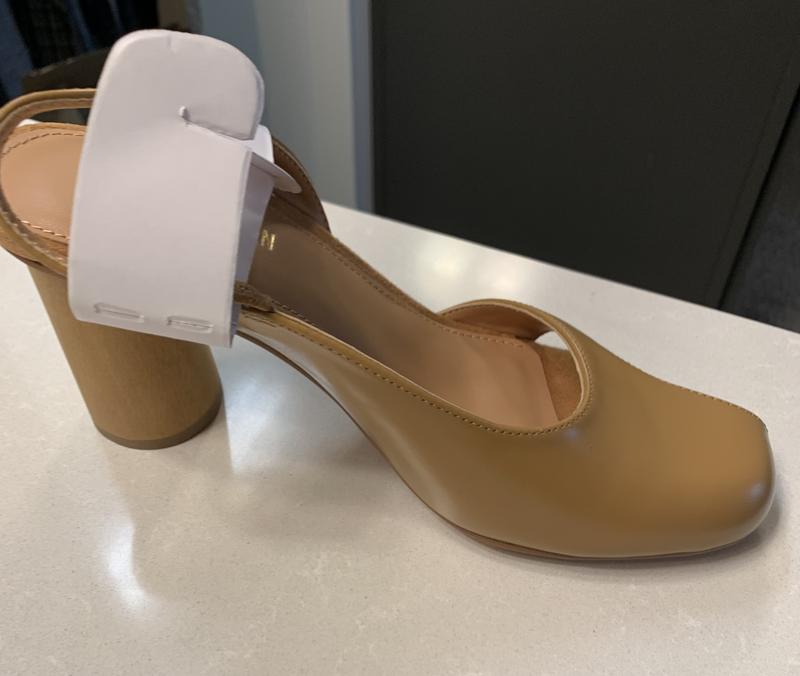Customer carousel item 2.