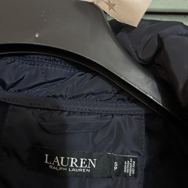 My order online says Small regular but this is what I received twice. The where shipped from different stores. Doesn’t petite have its own section? How could floor salesperson misread from 2 different stores.