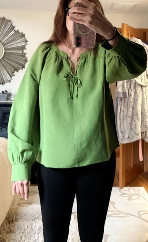 Check out the arm length!