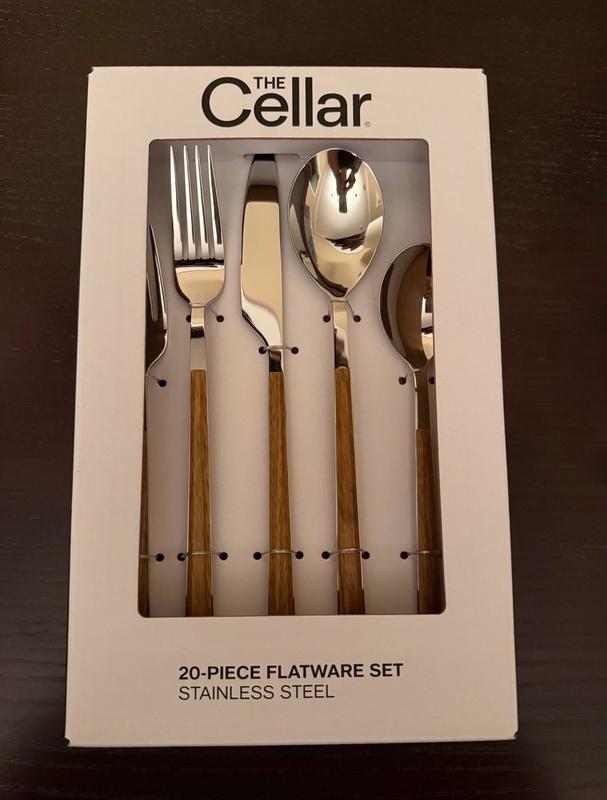 Customer carousel item 12.