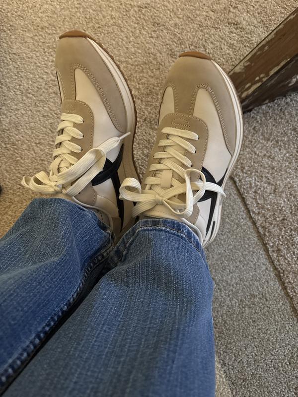 Customer carousel item 2.