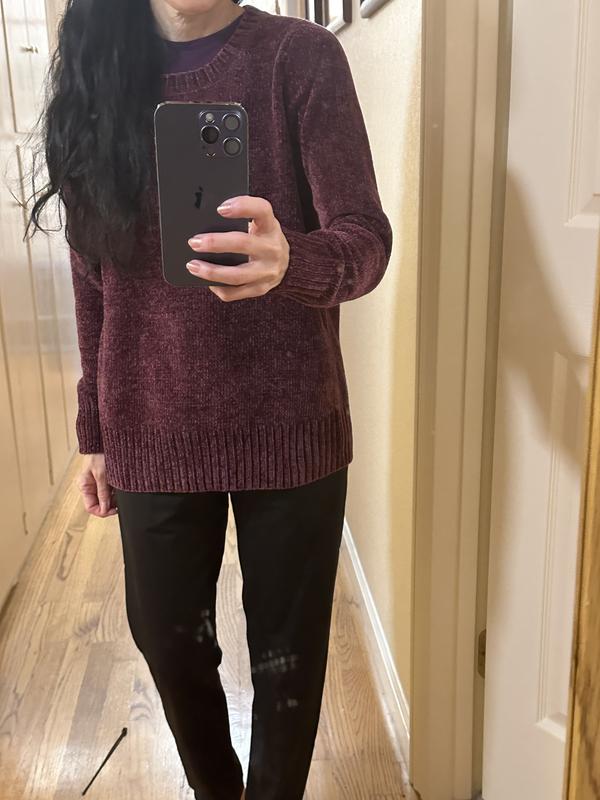 The color is so rich and pretty! The length is a little long but even looks okay on me :)