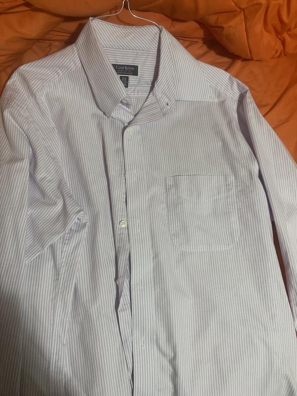 This shirt is built with a pleated back panel for more movement ability in the shoulders