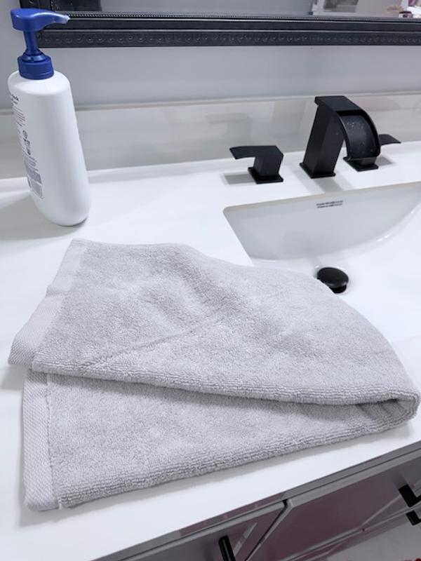 Customer carousel item 5.