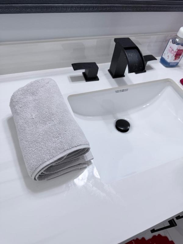 Customer carousel item 6.