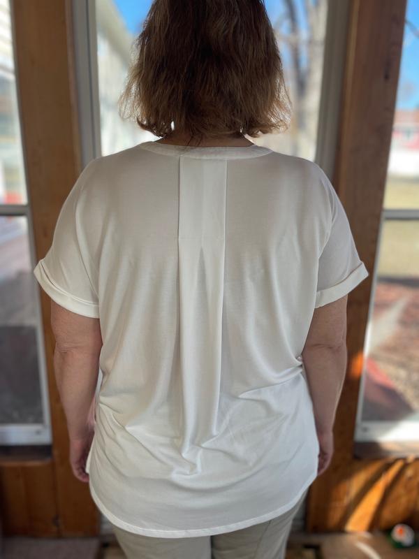 I'm worried about this pleat over time, but I have an iron and I'm not afraid to use it.