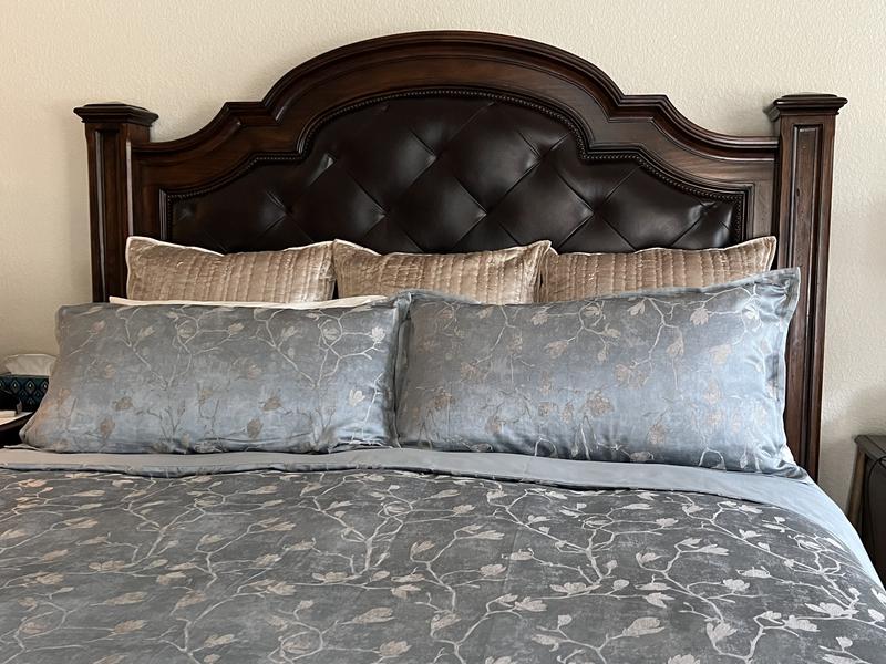 King Bed