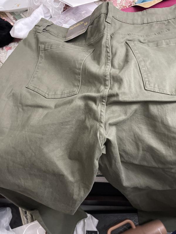 They sent me a pair of pants which is not what I ordered.