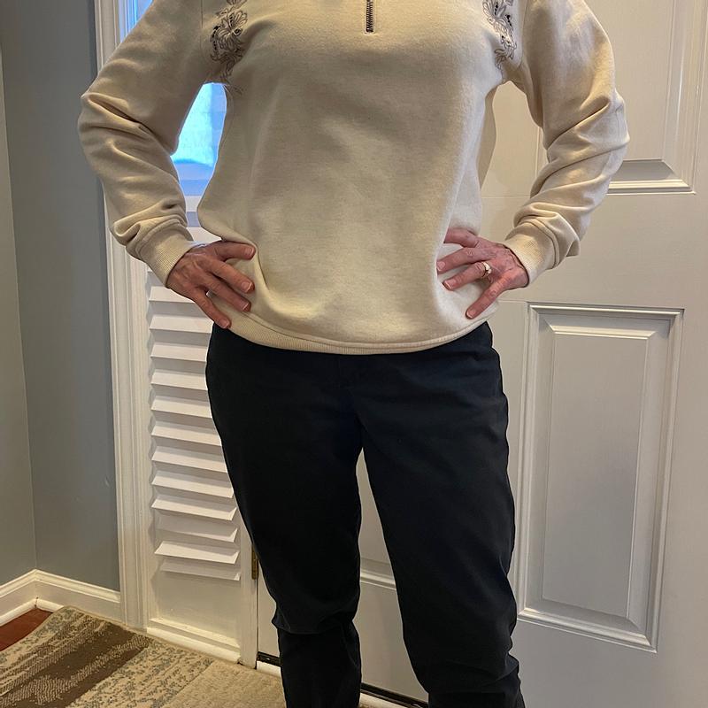 Not fond of the waistband on this top