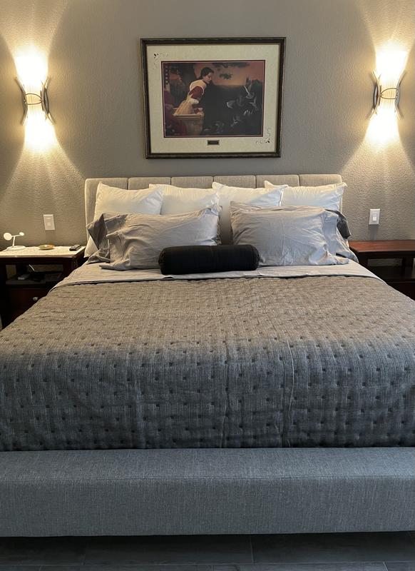 Hotel Coverlet
